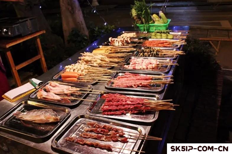 烧烤店怎么经营生意才能火?烧烤店生意火爆的经营策略 烧烤店怎么经营生意才能火?烧烤店生意火爆的经营策略