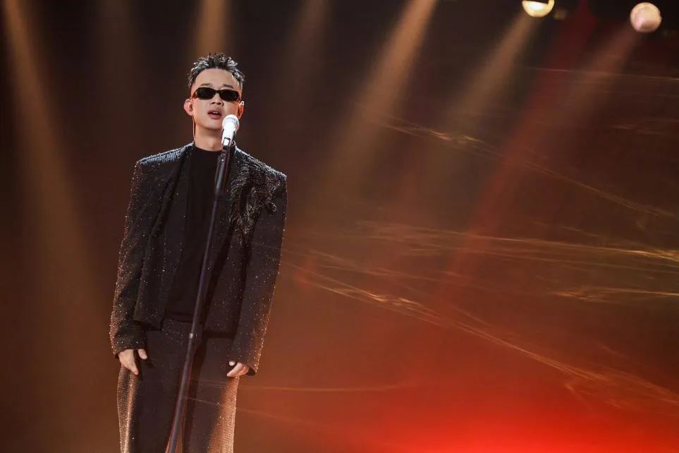 「破壁者」《歌手2025》,再度炸场! 「破壁者」《歌手2025》,再度炸场!