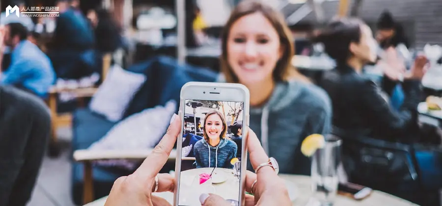 “情绪消费”崛起:脱口秀疗愈、八段锦市集成年轻人假期刚需 “情绪消费”崛起:脱口秀疗愈、八段锦市集成年轻人假期刚需