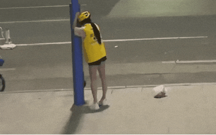 骑手群体不该成为短视频“佐料” 骑手群体不该成为短视频“佐料”