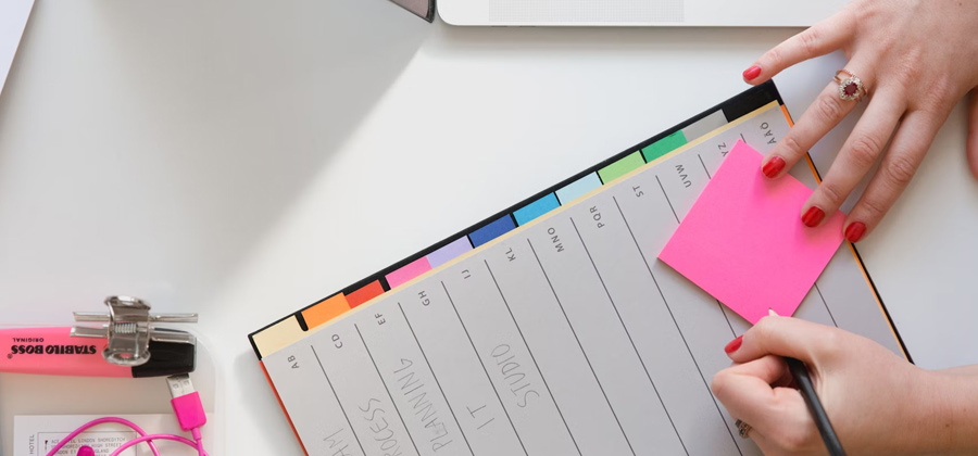 巨额盈利“像捡钱”,从付费课到私董会,谁在为“海参哥们”买单? 巨额盈利“像捡钱”,从付费课到私董会,谁在为“海参哥们”买单?