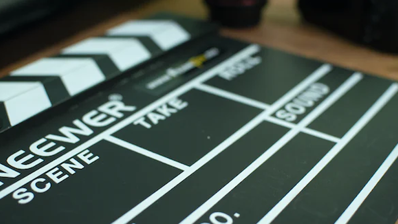 超5亿人“上头”,“抖快号”和“爱优腾”再战微短剧 超5亿人“上头”,“抖快号”和“爱优腾”再战微短剧