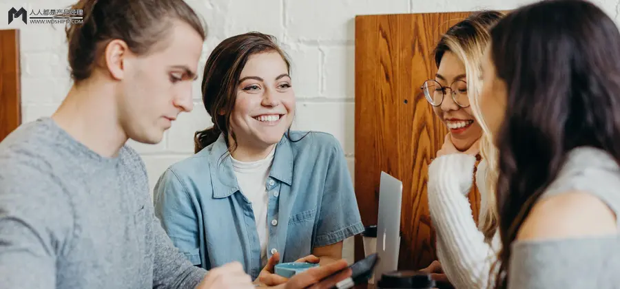 年轻人聚在小红书擦边 年轻人聚在小红书擦边